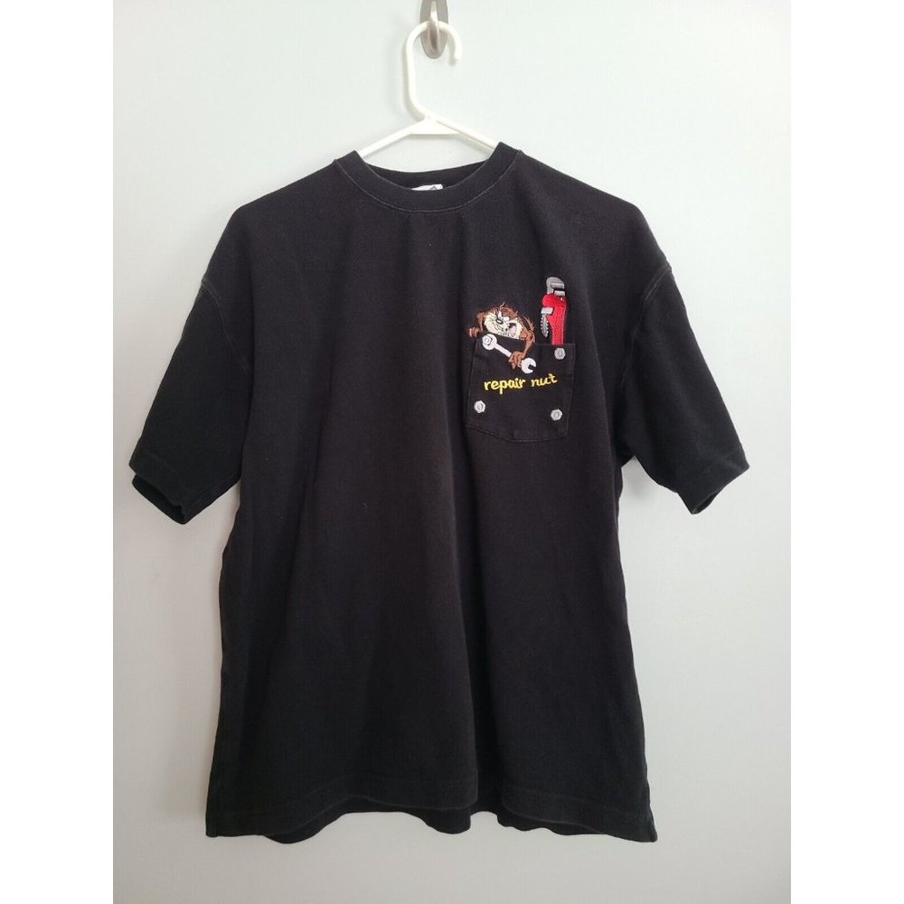 Vintage Warner Bros.  Tazmanian Devil “Repair Nut” Pocket T-shirt Size Large